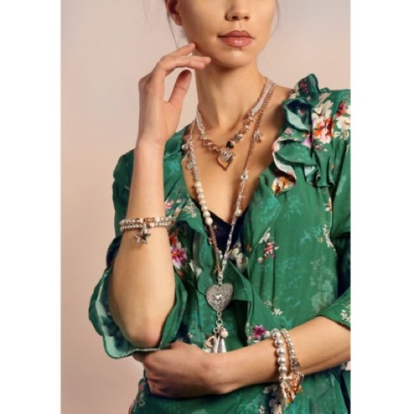 H&M Floral Ruffle Tie Up Blouse Green Floral Size 12 - Picture 8 of 9